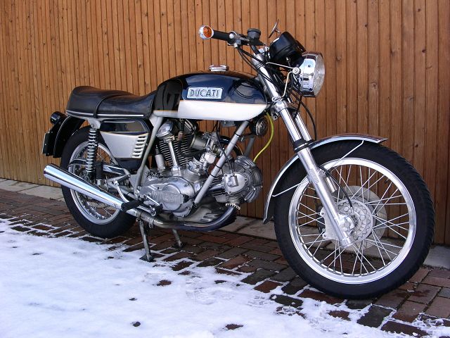 k-My_Ducati_750GT_Jan.2005 009.jpg