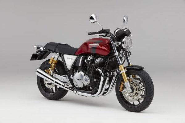 2017-honda-cb-1100-rs.jpg